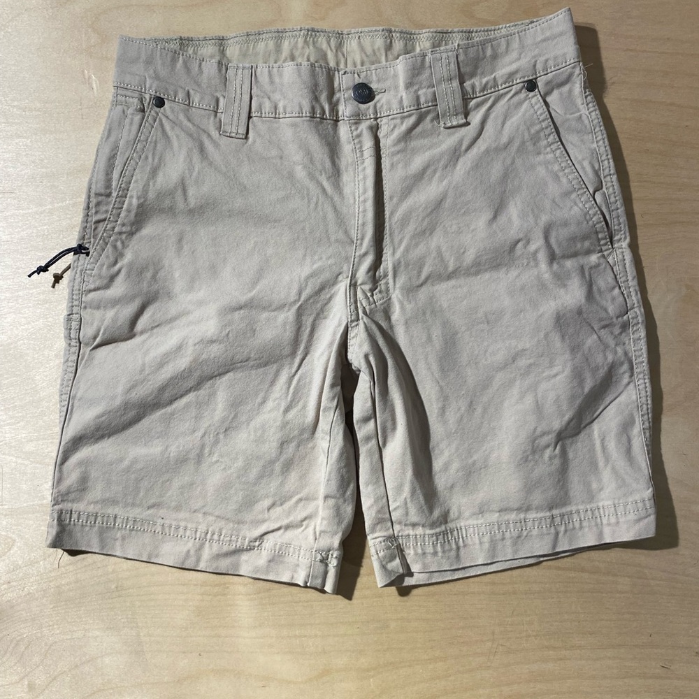 Columbia Men's Tan Shorts 30 (HT)
